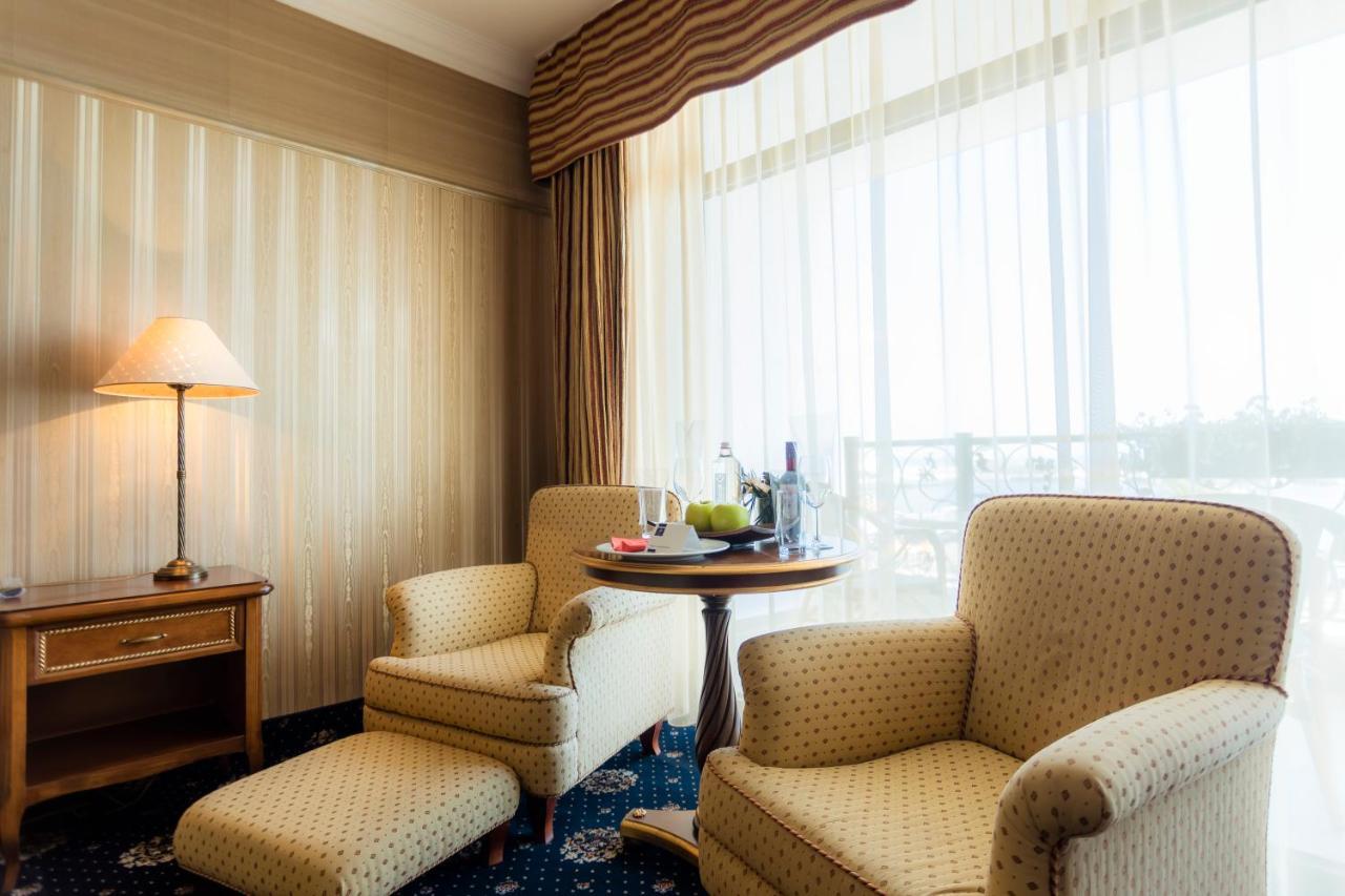Hotel Palace Marina Dinevi Sveti Vlas Eksteriør billede
