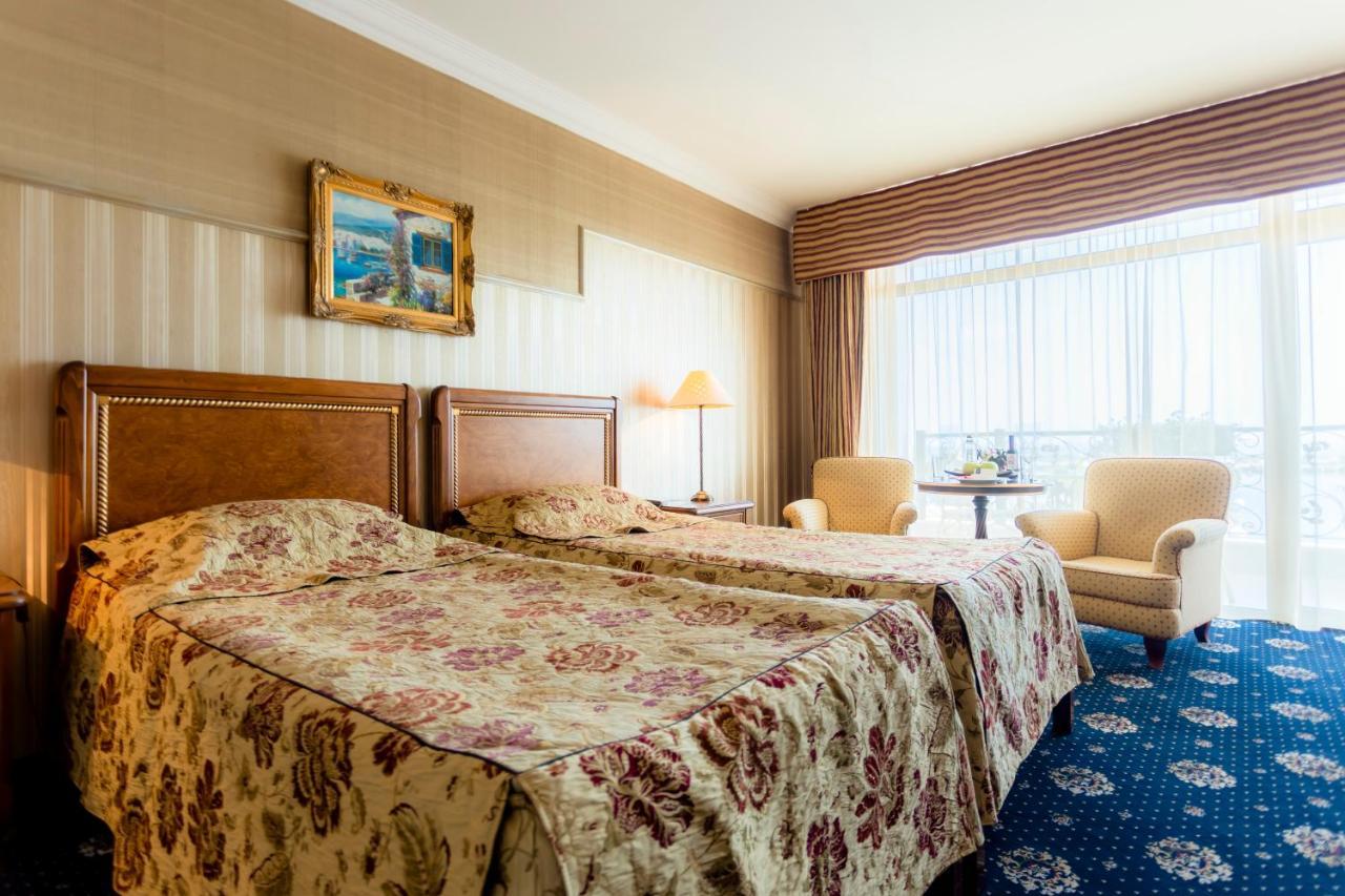 Hotel Palace Marina Dinevi Sveti Vlas Eksteriør billede