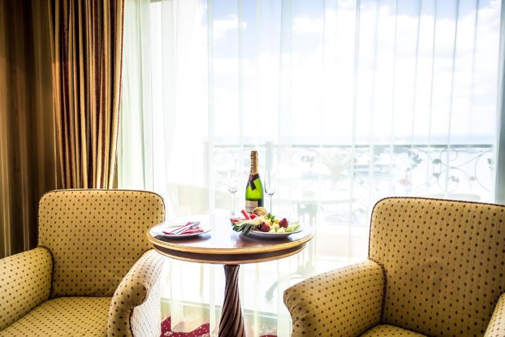 Hotel Palace Marina Dinevi Sveti Vlas Eksteriør billede